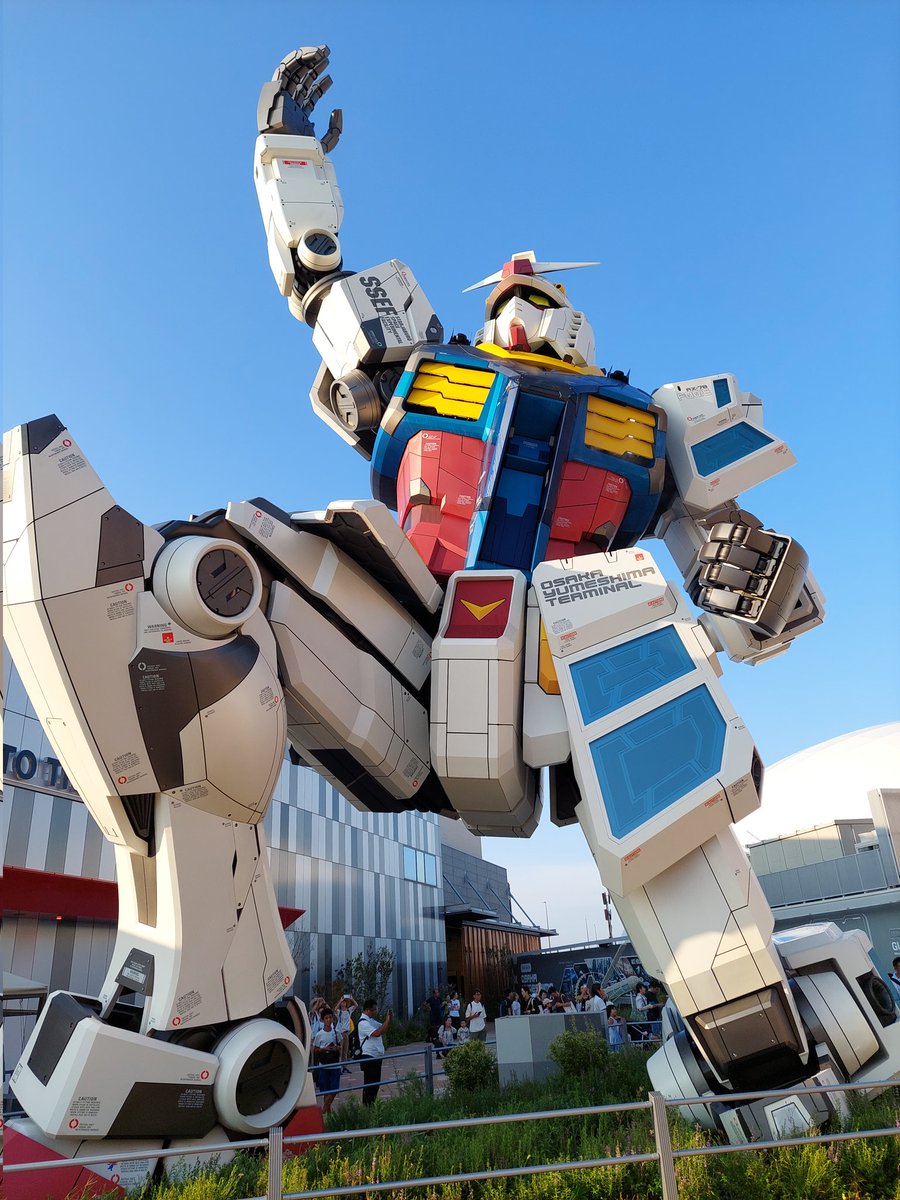 DeeWuu2's tweet photo. LETS GO BIG ROBOT YEAH https://t.co/JDhURuO2OK