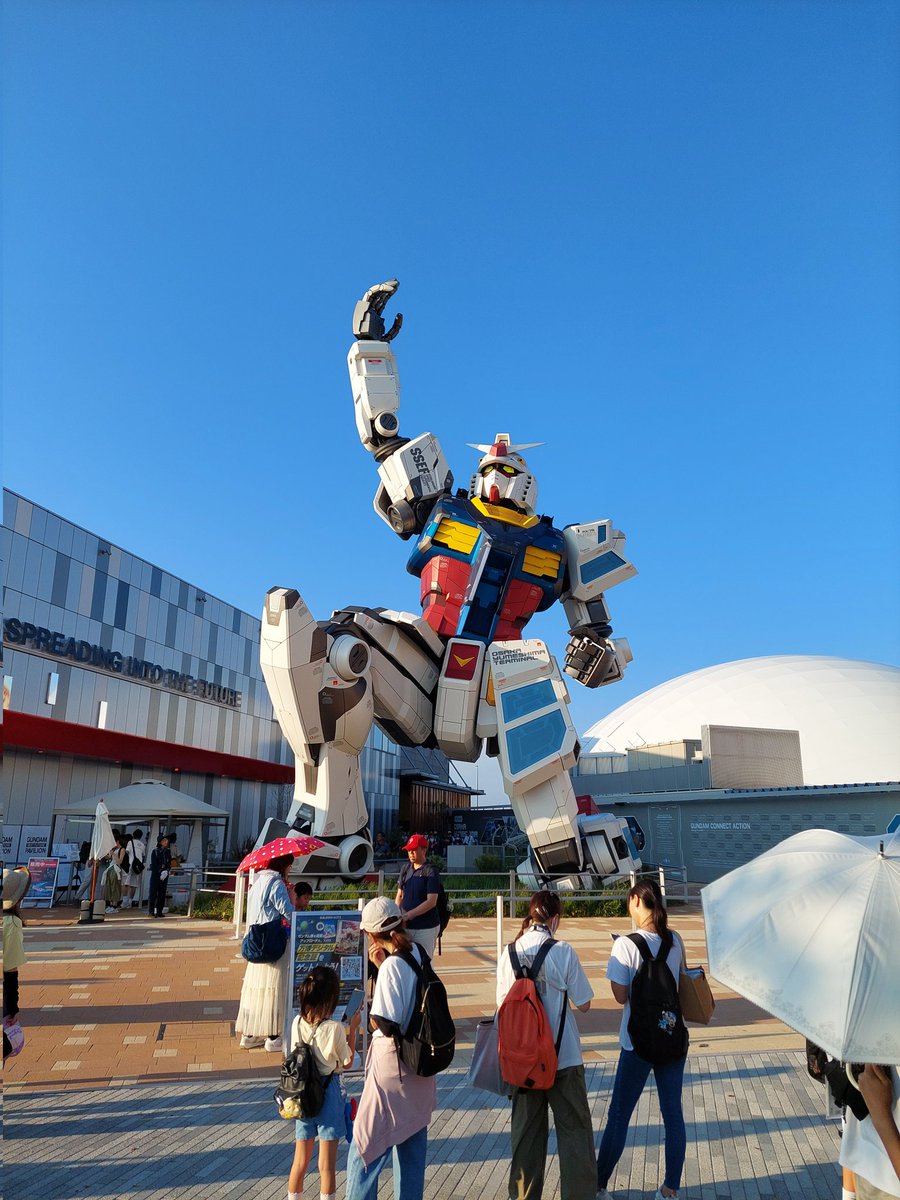 DeeWuu2's tweet photo. LETS GO BIG ROBOT YEAH https://t.co/JDhURuO2OK