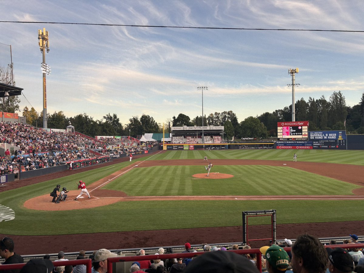 この間野球観戦行ってきた！
今回は負けてしまったけど良い試合だった✨個人的にはサッカー観戦の方が好きかな😆