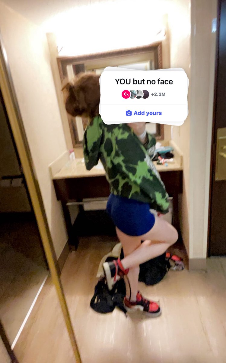 Valeriee tweet media