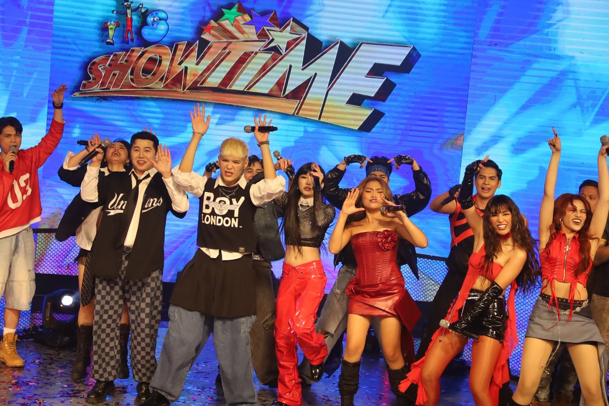 Madlang Onliners! invited kayo sa celebration ngayong tanghalian 🎊

#ShowtimeLaroTayU
WATCH #ItsShowtime LIVE HERE:
linktr.ee/itsshowtimena