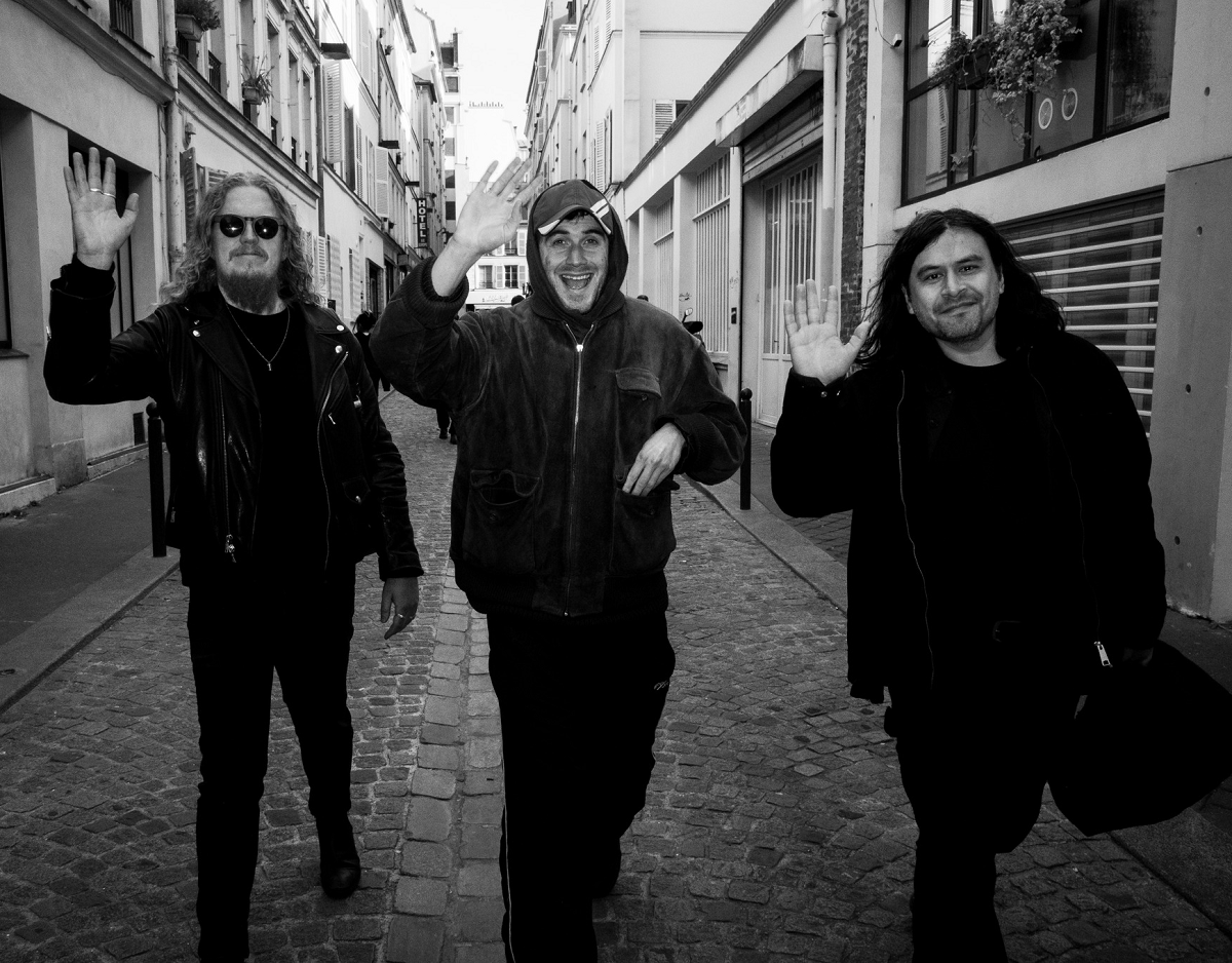 The Scenestar tweet media