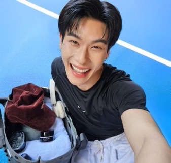 สมกับเป็นพรีเซนเตอร์ KANEBO จริงๆ ✨ “ต้าห์อู๋-ออฟโรด” สวยหล่อดูแพงมากกกกกก ทั้ง Day ☀️ &amp; Night 🌙 ครบทุกไวป์ที่ถูกต้อง ✅

#HOPEKANEBO #IHOPEKANEBOxDaouOffroad
#KANEBOTH #KANEBOTHAILAND
#ข่าวบันเทิง #ดารา #แฟชั่น #Beauty #TRENDING #HotNews #BreakingNews #TiktokNews