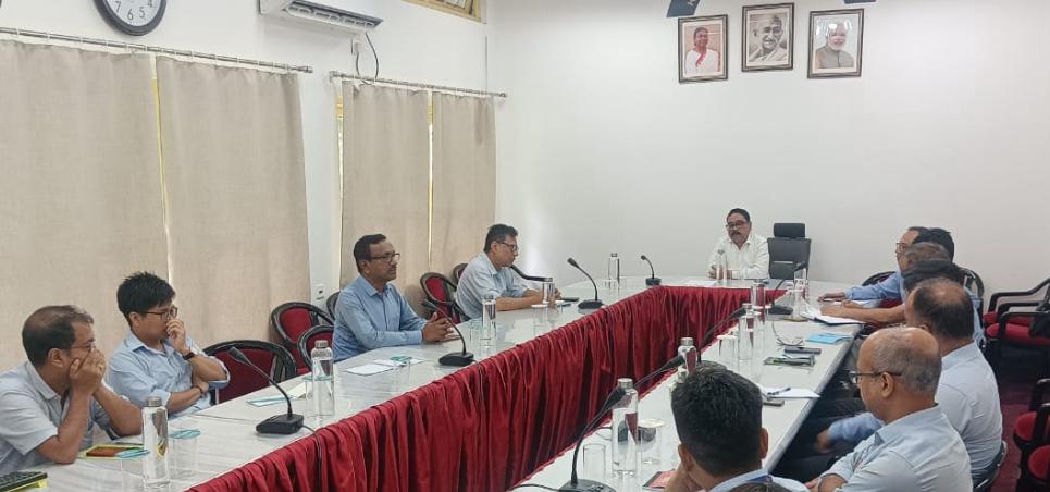 𝟓𝟎 ʏᴇᴀʀꜱ ꜱᴛʀᴏɴɢ. ᴘᴏᴡᴇʀɪɴɢ ᴀʜᴇᴀᴅ
Shri Dhurabajyoti Medhi, HOD-IT and Shri Subhash Kalita, DGM(IT)  visited KHPS and interacted with all the concerned Officers on ERP , IT and Cyber security