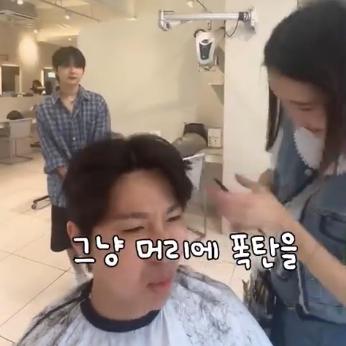 89O322's tweet photo. ㅅㅂ https://t.co/y59mD3tsYY