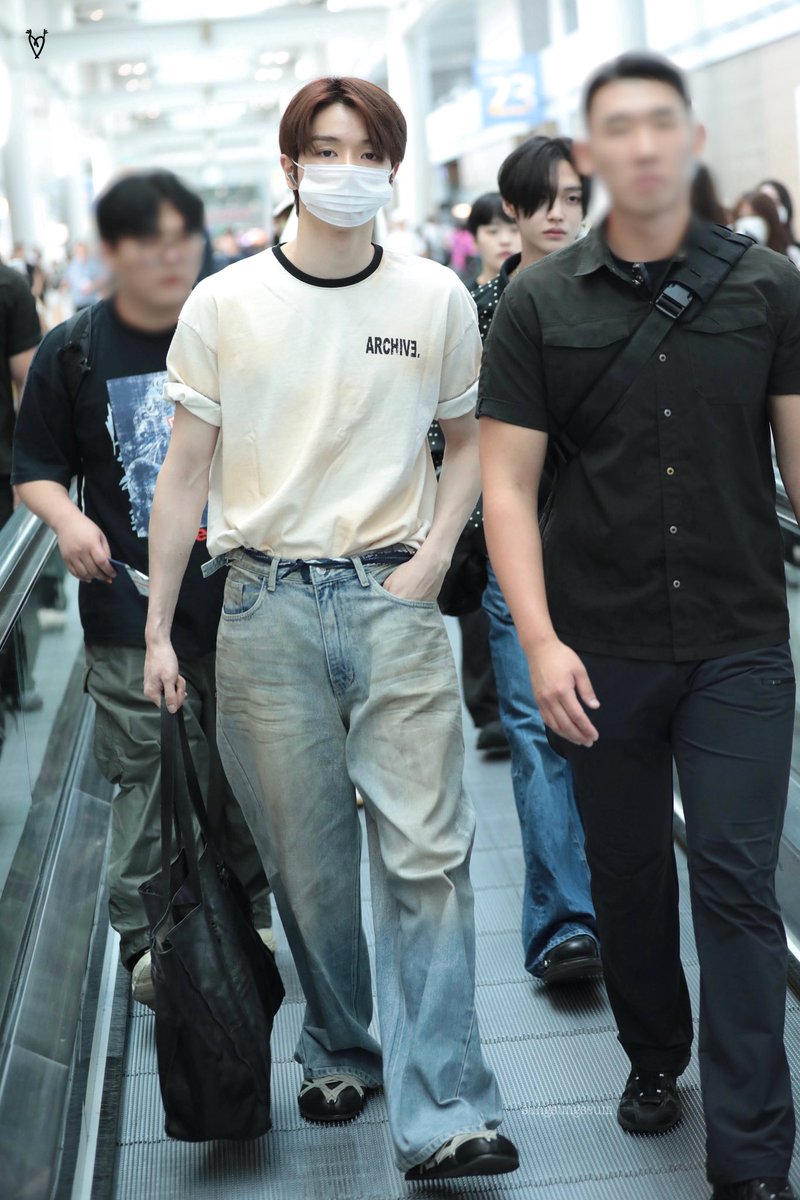 250827 ICN 성찬🦌

#성찬 #SUNGCHAN #라이즈 #RIIZE