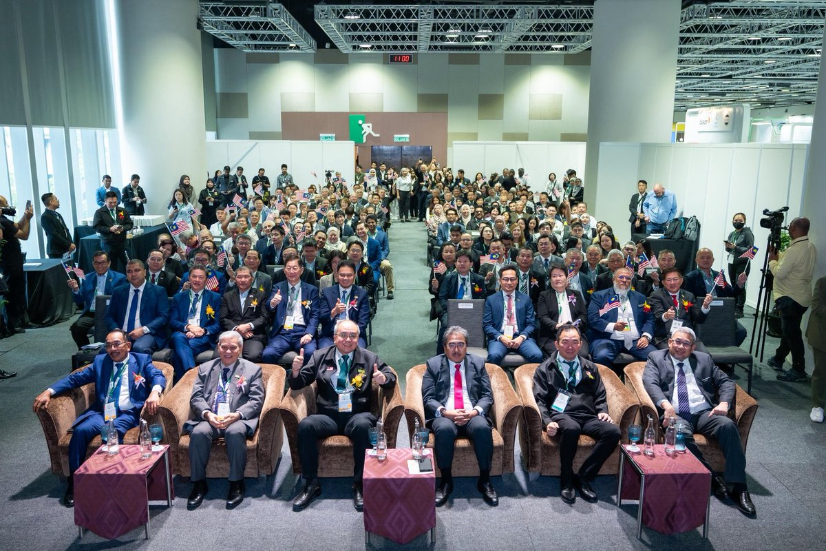 INTERNATIONAL RUBBER INDUSTRY CONVENTION &amp; EXHIBITION (IRICE 2025)

The International Rubber Industry Convention &amp; Exhibition (IRICE 2025) was successfully held from 26 – 28 August 2025 at the Kuala Lumpur Convention Centre (KLCC).

The event was officiated by YB Datuk Seri