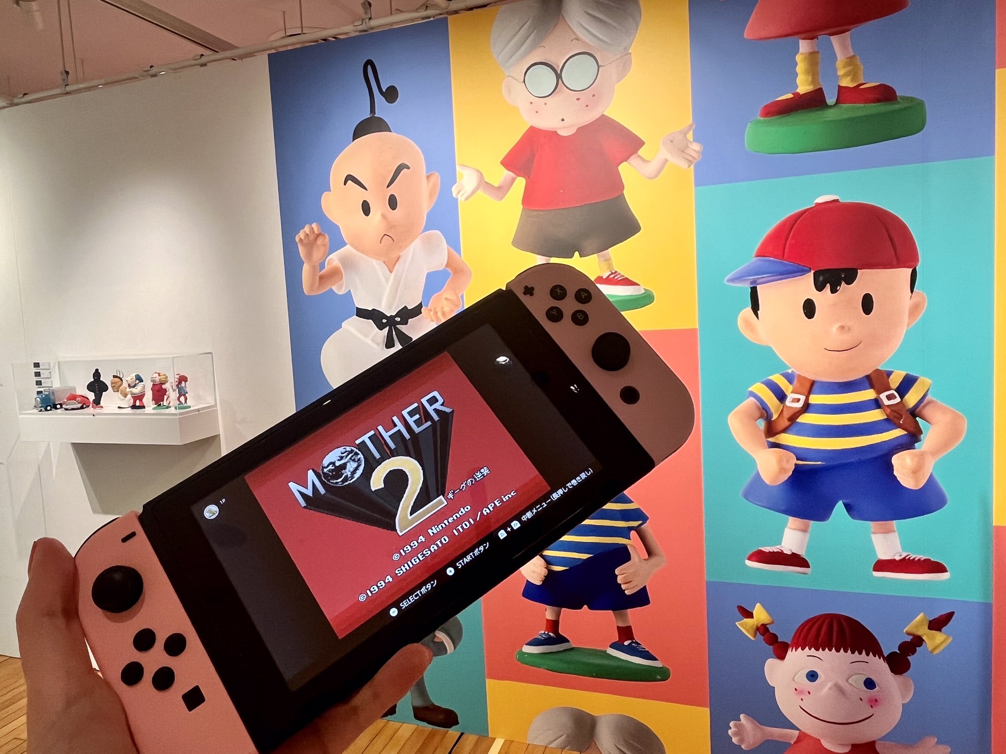 【トレーナー】　『MOTHER2×PEANUTS』　マザー2　ゲーム　110／130／150／S／M／L／XL　スウェット　未使用・新品　送料185円 第６回後世に影響を残し続けるクリエイティブの極北『MOTHER2