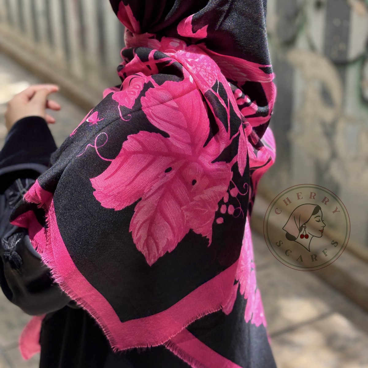 💕سلام عزیزان، صبح زیباتون بخیر 🍒😍
🎀مدل جذاب «گلرخ» تقدیم نگاهتون 🌺
🎀قواره ۱۴۰ سانتی‌متر
🎀نخی و خنک، مناسب سه فصل
🎀قیمت: ۵۵۰ هزار تومان
🚚ارسال رایگان برای خرید ۲ عدد به بالا