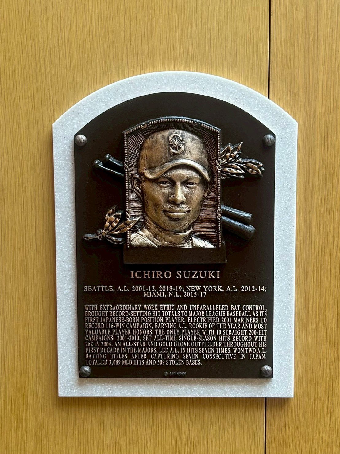 イチロー出品 約3090万円！ イチロートレカの最高落札額を大きく更新