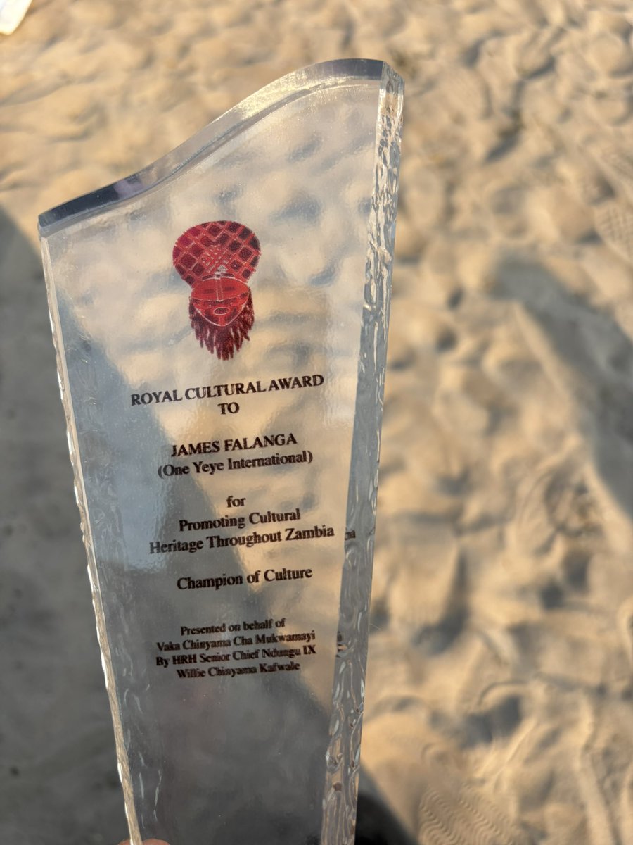 Congratulations to One Ye Ye International! A well deserved award at the Likumbi Lya Mize ceremony, for promoting cultural heritage across 🇿🇲. One Ye Ye is cycling thousands of km across the country for this cause. Pedal hard - you’re doing an amazing job! #VisitZambia
