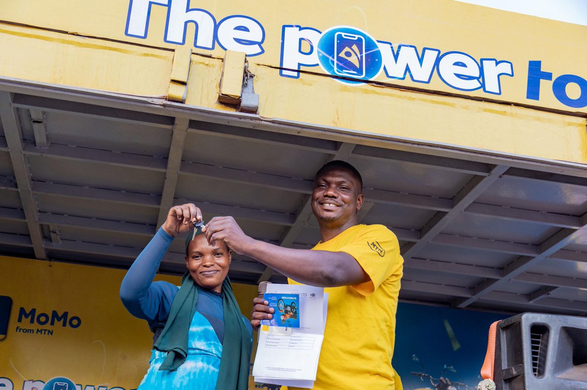 juscloedenise's tweet photo. Our second winner of the day was Rehema Nalutaya an Agent in USAFI park, she won and rode home on a brand new boda boda for simply growing her deposits.
Join the race by dialing *165*17#
#PowerToBeMore https://t.co/fDXJhuCipD