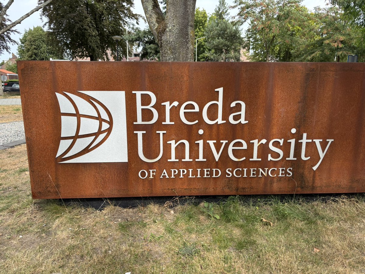 cmurpl's tweet image. Lori Irwin &amp;amp; Tim Otteman presented yesterday at the @WorldLeisureOrg Congress in Breda, Netherlands. They also had the opportunity to meet with faculty from @Bredauas who send students to @waltdisneyworld through @cmuniversity’s Disney International College Program 🔥👆🇳🇱 @cmuehs
