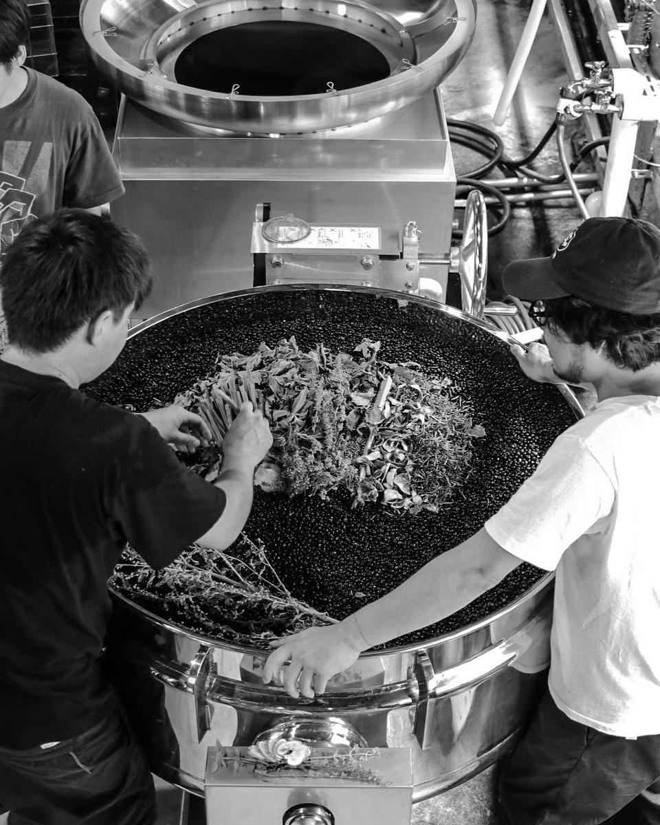 アルケミエ　3本セット CL43-321-SET】かぎ針「アミュレ」セット [ クロバー 2/0号-10/0号入り