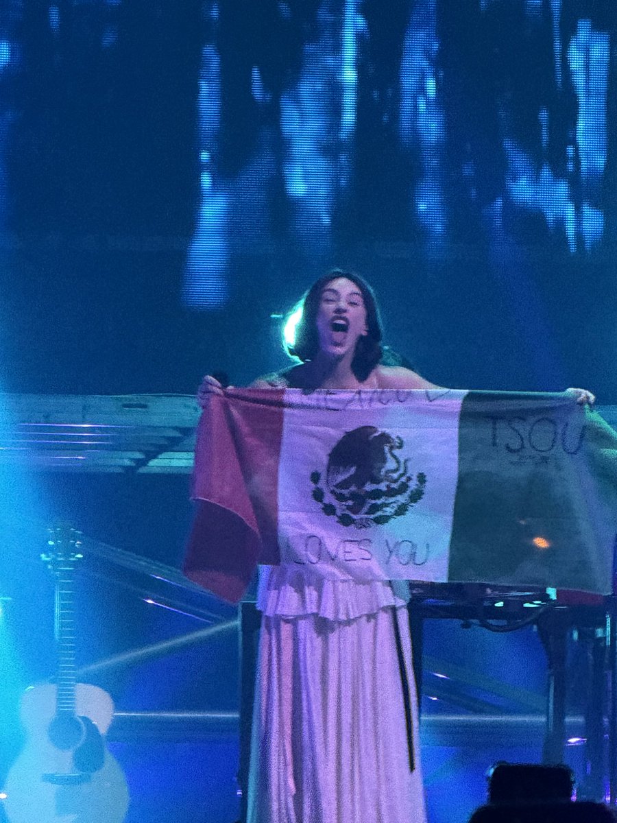 This is wow <a href="/gracieabrams/">Gracie Abrams</a>