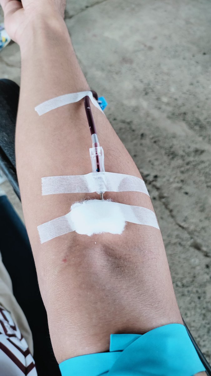 JericYtang's tweet photo. Donate sa ta ug dugo kay ilisan napud nako ug Red horse https://t.co/eB9Mqjxebv