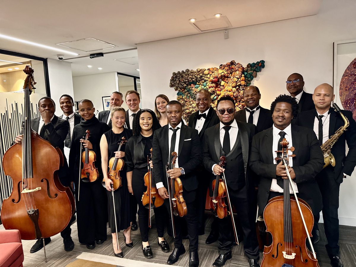 Usher in spring with some cool beats at <a href="/MelroseArch/">Melrose Arch</a> on Saturday 13 September 2pm...

stageandscreen.co.za/all-white-clas…