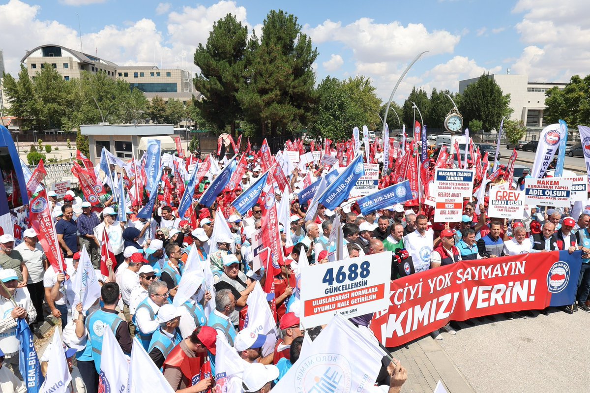 TV OLAY (@tvolaycom) on Twitter photo Memurun ve Emeklinin Gözü Hakem’de, Hakem’in Gözü Maliye Bakanı’nda
sanliurfaolay.com/haber/26128212…
#SONDAKİKA #Urfa #Urfahaber #Şanlıurfa #Sallandık #bist100 #depremoldu #Maske <a href="/_aliyalcin_/">Ali YALÇIN</a> #BüyükKolaylık #Fatihaltaylı Memurun ve Emeklinin Gözü Hakem’de, Hakem’in Gözü Maliye Bakanı’nda
sanliurfaolay.com/haber/26128212…
#SONDAKİKA #Urfa #Urfahaber #Şanlıurfa #Sallandık #bist100 #depremoldu #Maske <a href="/_aliyalcin_/">Ali YALÇIN</a> #BüyükKolaylık #Fatihaltaylı