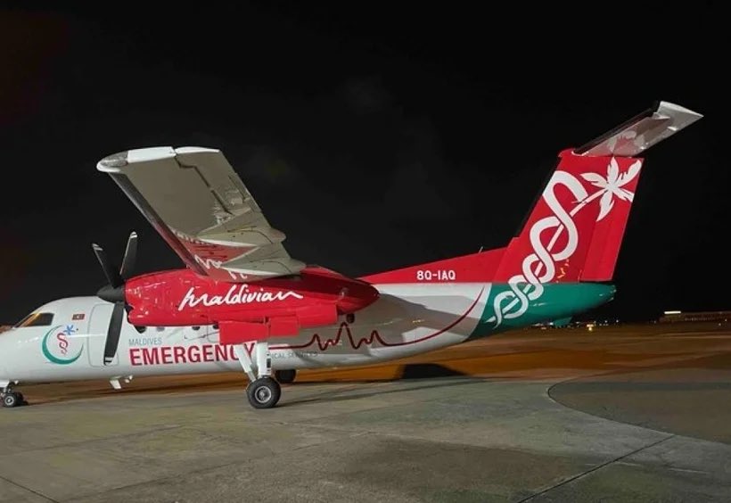 em_saeed's tweet image. ރައީސް ޑރ.މުޢިއްޒުގެ ޤައުމީ ޚިދުމަތް ރާއްޖޭގެ އެކި ކަންކޮޅުތަކުން. ރައްޔިތުން އެދޭ ކަންކަން ފަހިކޮށްދެއްވުމުގައި ރެއެއް ދުވާލެއް ނެތި ހީވާގިކަމާއެކު ދަނީ މަސައްކަތް ކުރައްވަމުން. ސިޔާސީ ވާދަވެރީންނަށް އެކިފަހަރު އެކި ކަންކަން ފެންނާނީ އެކި ދުރުމިނުން.