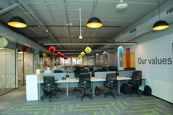 NaFaUpSpo's tweet image. 🟦 New Flex Space Deal! 🟦
🚀 #FractalAnalytics expands in #Chennai, leasing ~80 seats at Symbyont Smart Spaces, Olympia Cyberspace.
📍 Started in 2022 at Awfis – Prestige Cosmopolitan
🤖 Scaling its AI-driven innovation footprint in India’s tech hub 🇮🇳

#AI #FlexSpace #TechIndia