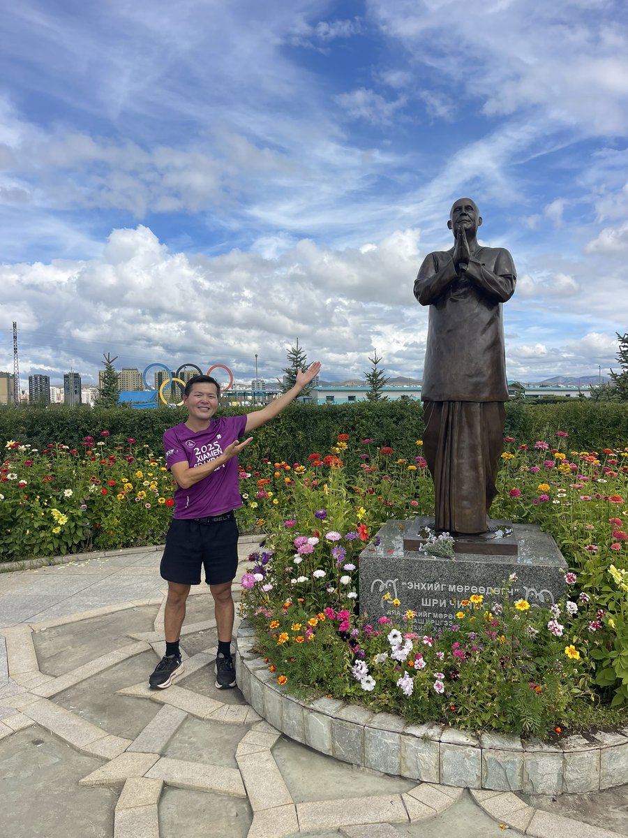 Өнөөдөр Дэлхийн энх тайваны төлөөх нэрт зүтгэлтэн Шри Чинмой багшийн төрсөн өдөр тохиож байна 🙏❤️🌏