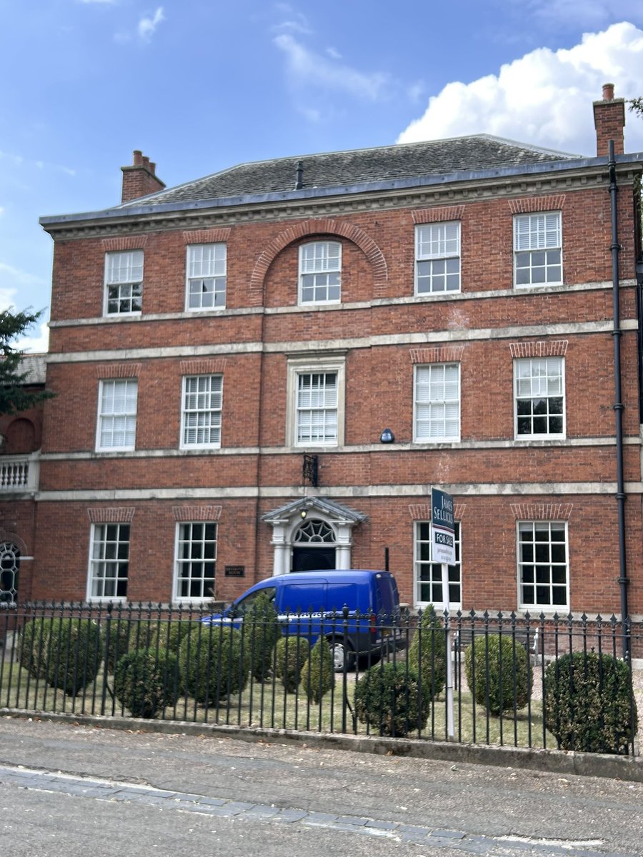 #WindowsOnWednesday Grade ll listed Georgian home .
