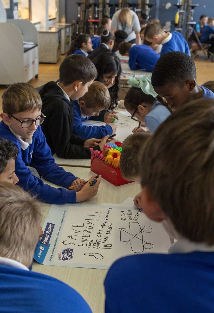 centricaplc's tweet image. Energising young minds ⚡
Our Get Set for Positive Energy roadshow reached 600+ pupils across the UK, powered by 58 Centrica volunteers.
We brought sustainability and inspiration to classrooms and we’re ready to keep the momentum going in 2025–26 👀
