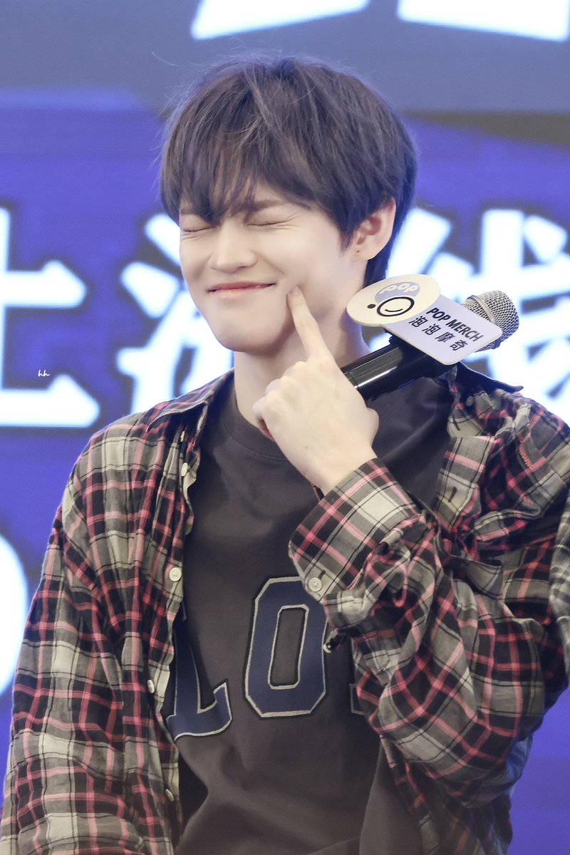 250827 fansign

#천러 #CHENLE #辰乐 
#NCT #nctdream