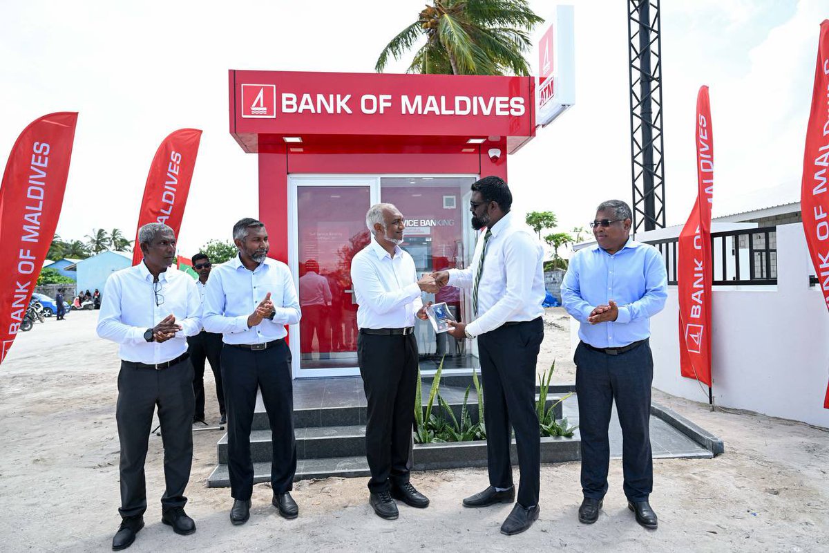 The President's Office (@presidencymv) on Twitter photo President Dr <a href="/MMuizzu/">Dr Mohamed Muizzu</a> inaugurates the new BML ATM in HDh. Kumundhoo. The ATM was opened today to provide convenient banking services to the island community.
#RayyithunGaathah #HaaDhaaluAtollVisit President Dr <a href="/MMuizzu/">Dr Mohamed Muizzu</a> inaugurates the new BML ATM in HDh. Kumundhoo. The ATM was opened today to provide convenient banking services to the island community.
#RayyithunGaathah #HaaDhaaluAtollVisit