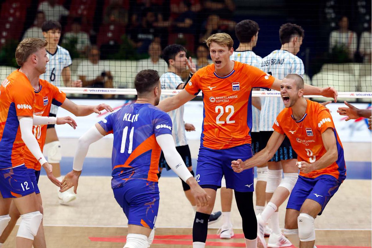 𝗟𝗮𝘀𝘁 𝗽𝗿𝗲𝗽𝗮𝗿𝗮𝘁𝗶𝗼𝗻𝘀! 🔛 Deze week vertrekken we naar Italië voor een oefentoernooi ter voorbereiding op het WK. 🔥

Stay tuned for more information! 🫡

#LangeMannen #TeamNL #MWCH