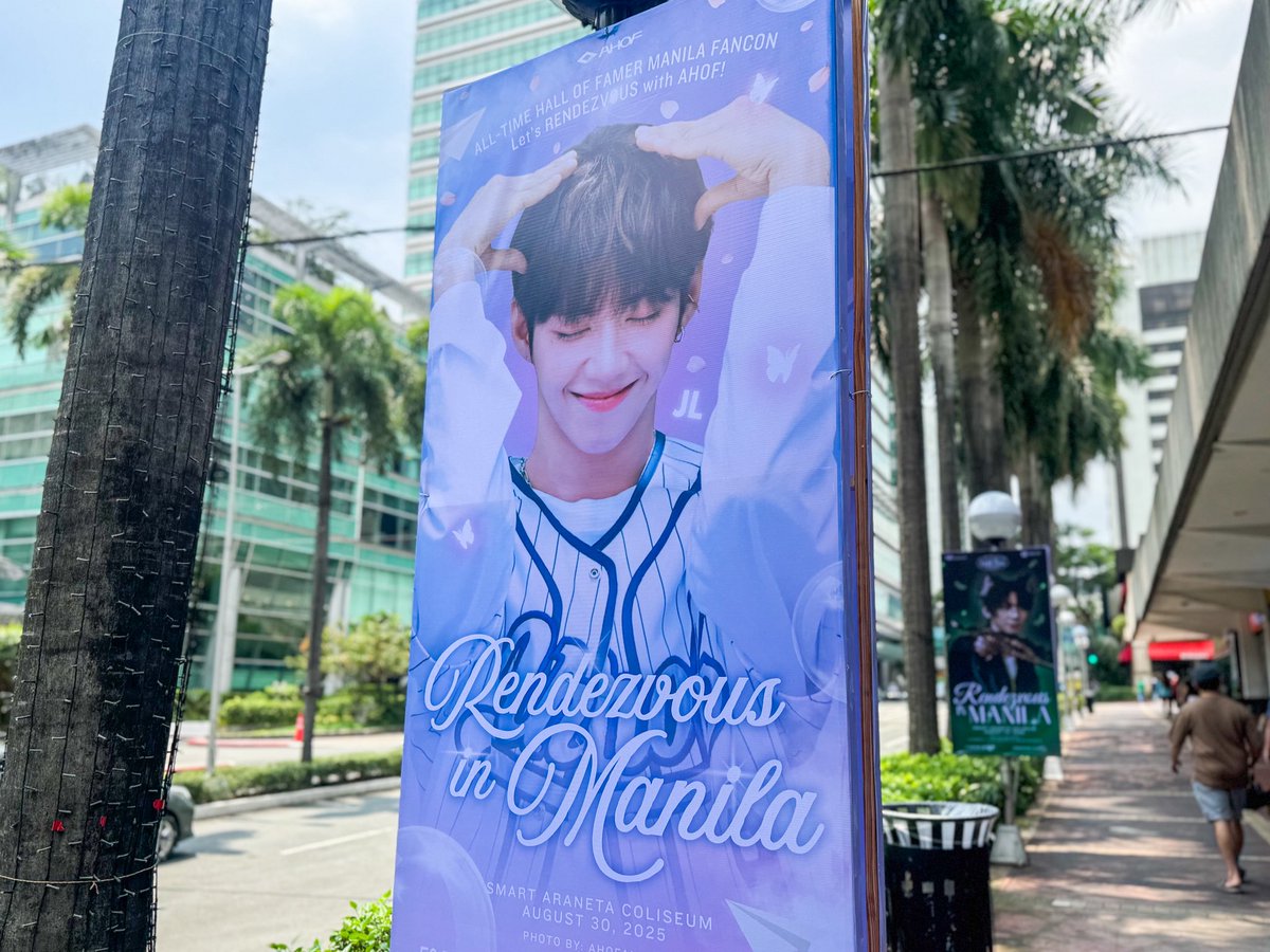 Don't be 𝙡𝙤𝙨𝙩 𝙞𝙣 𝙖 𝙙𝙧𝙚𝙖𝙢 𝙖𝙣𝙙 𝙛𝙖𝙡𝙡𝙞𝙣𝙜 𝙛𝙖𝙨𝙩, because it’s getting real! <a href="/AHOF_official/">AHOF</a> 1st Philippine FanCon: Rendezvous at the #CityOfFirsts is just a few days away! 💙❤️💚

#AranetaCity #AHOF #RENDEZVOUSinMANILA