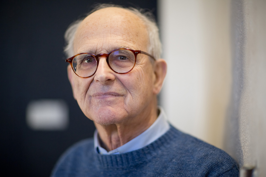 It is with great sadness that we learn of the passing of Rainer Weiss, one of the fathers of gravitational wave research, founder of <a href="/LIGO/">LIGO</a> and Nobel Prize laureate in physics for the detection of gravitational waves in 2017.

(Photo credits: MIT/Bryce Vickmark)