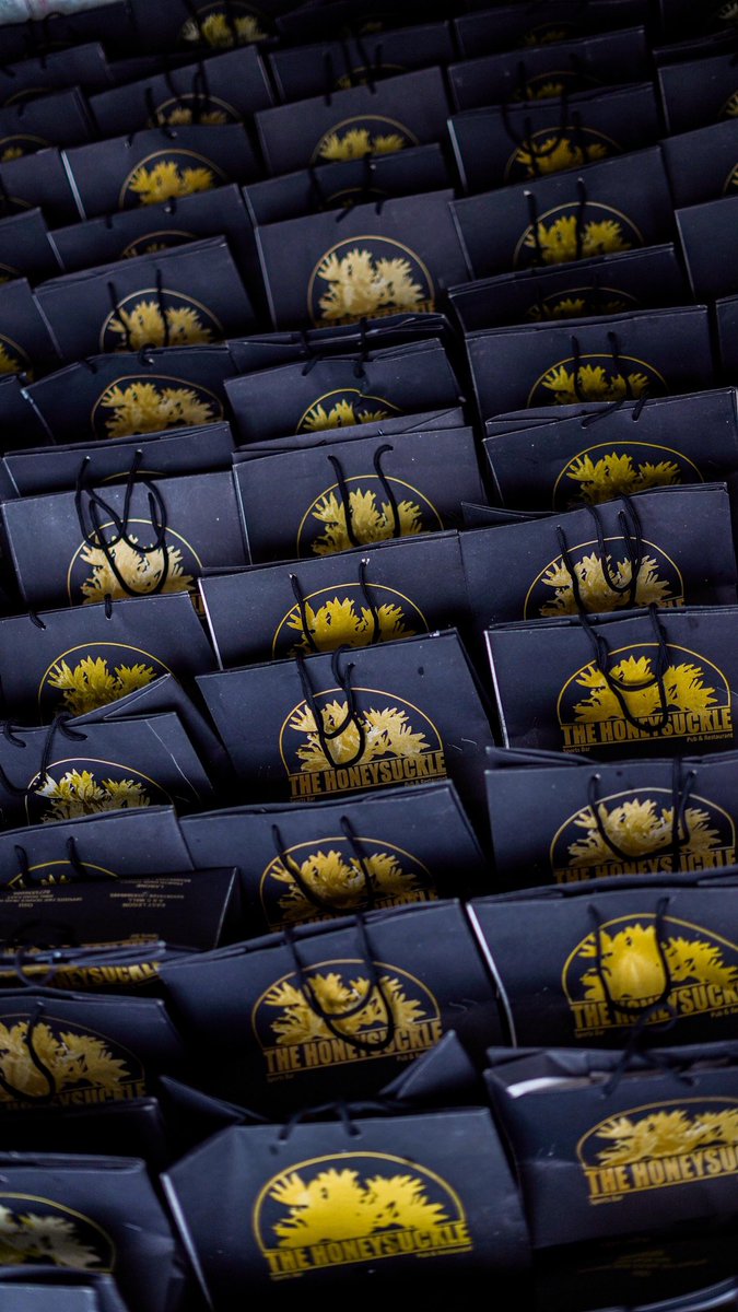 honeysucklegh's tweet image. This Homowo, we didn’t just celebrate, we shared. 🌾💛
From our family at The Honeysuckle to the wider community, here’s to culture, kindness, and togetherness

.2#TheHoneysuckle #HoneysuckleVibes #HoneysuckleCares #Homowo25 #HomowoCelebration #CommunityFirst #TogetherWeCelebrate