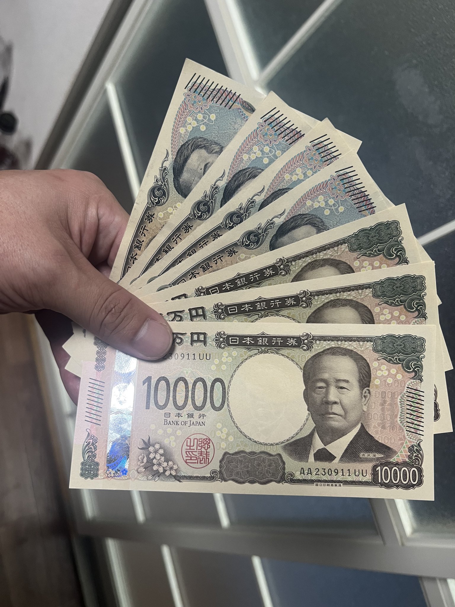 加東 和 氏作品　金額ご相談ください 2023年/自賠責保険値上げ】わからないように裏でこっそり
