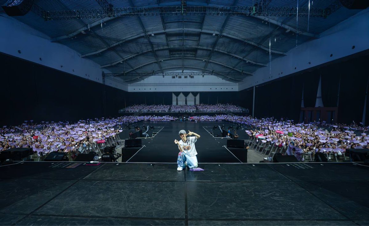 [INDONESIA] Baekhyun made Jakarta's night even more beautiful with his presence 🌃🌟

Catch the full story on theseoulstory.com/indonesia-slip… 🌙

Thank you <a href="/ime_indonesia/">iMe ID</a> for having us!

#ReverieJAKARTA