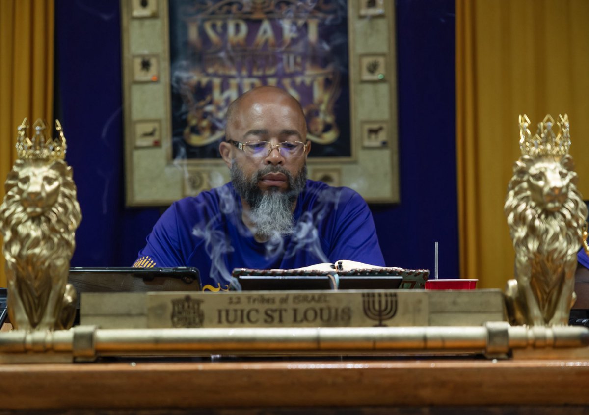 iuicsaintlouis's tweet image. This is how you Keep the Sabbath Day Holy 📖 

#Saturday #TenCommandments #RealJews #Israel #Jesus #Unity