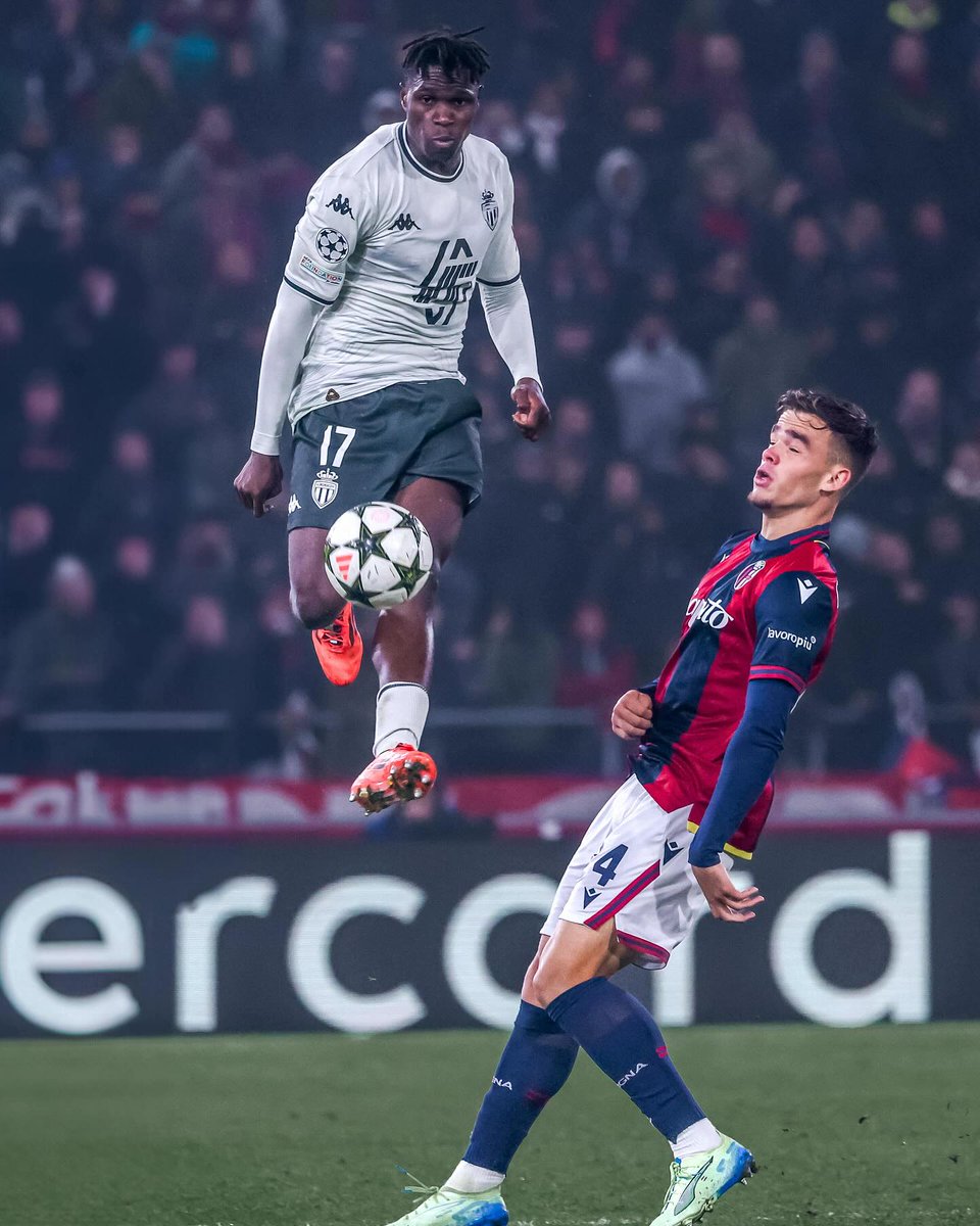 Lukas 🎮 tweet media