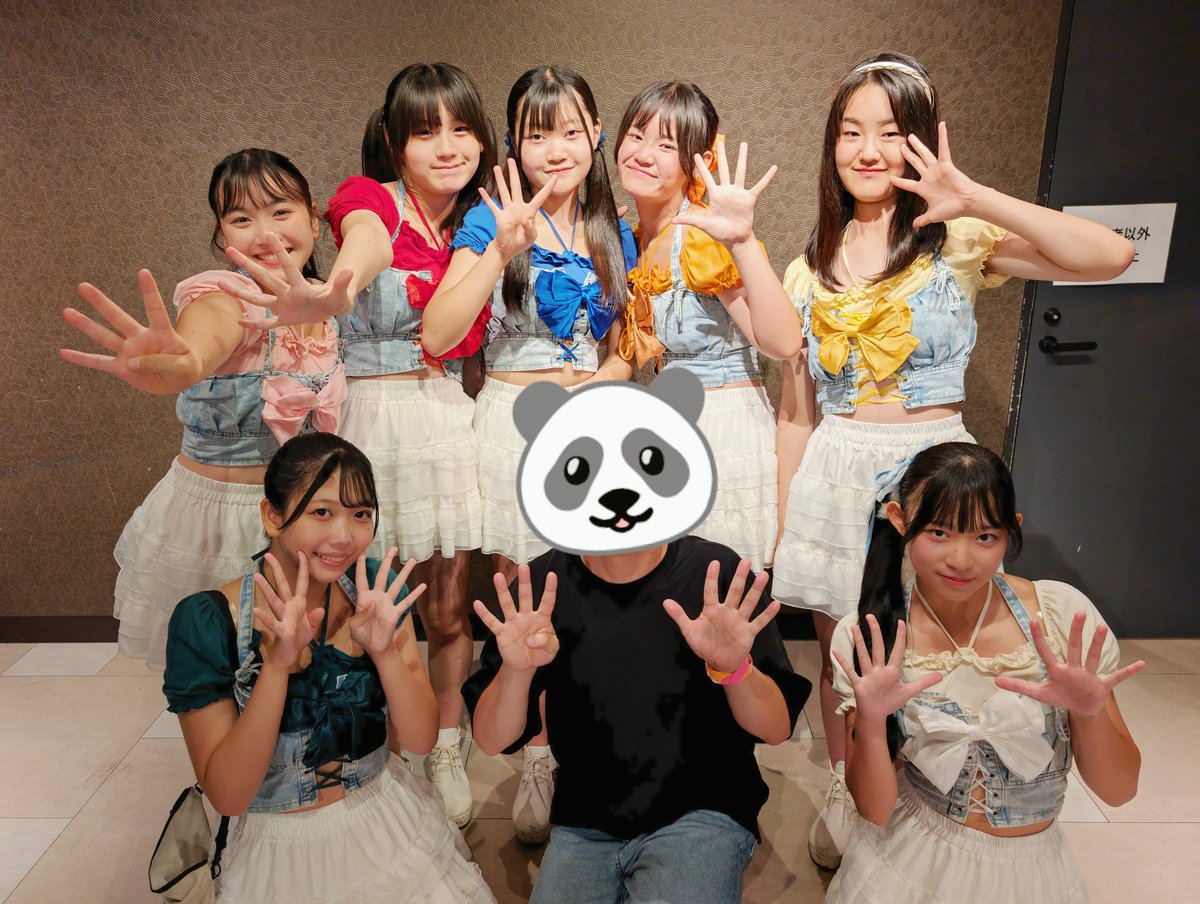 f______robo's tweet image. 20250817 2公演ご指名特典✨

何となく久しぶりな気がした！

みんなありがとう🦎🌈

#IDOLSPIRITS -8月号
#五反田G7
#はいうぃろう。
#アイドル