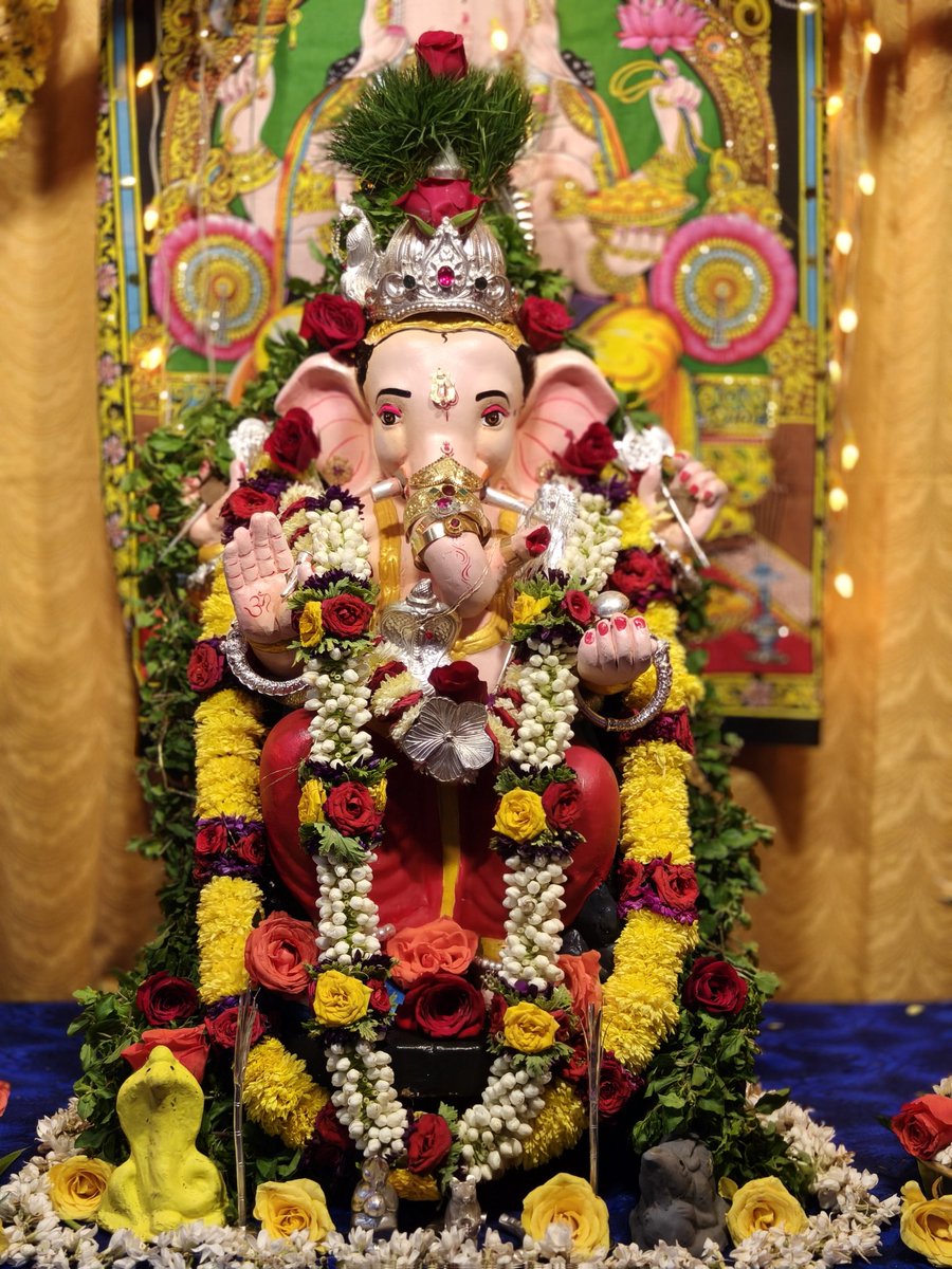 chethanbhat's tweet image. ನಿಮಗೆಲ್ಲಾ ಗಣೇಶ ಚತುರ್ಥಿಯ ಹಾರ್ದಿಕ ಶುಭಾಶಯಗಳು 🙏

Happy Ganesh Chaturthi ❤️