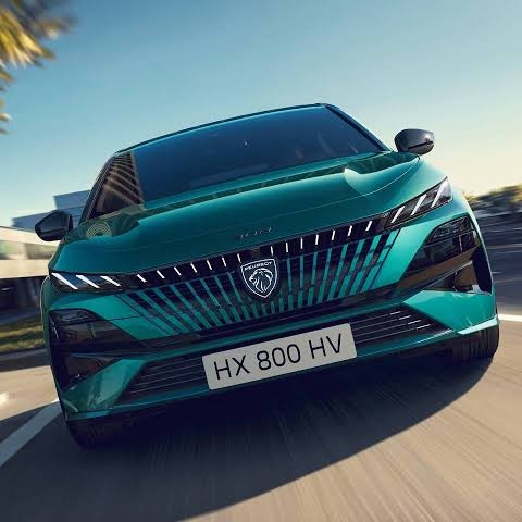 Died 2025     /     Born 2025

Welcome back, Peugeot 308