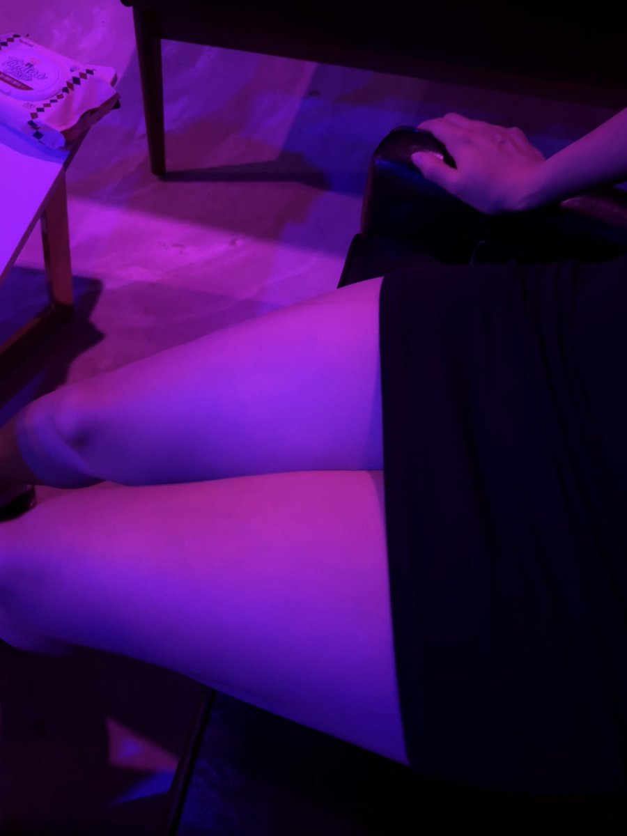 생리가 거의 끝나가서 이번 주말에는 놀러 나갈수있을것같아요
어디로 갈까요?
#관클 #부커만남 #커플만남