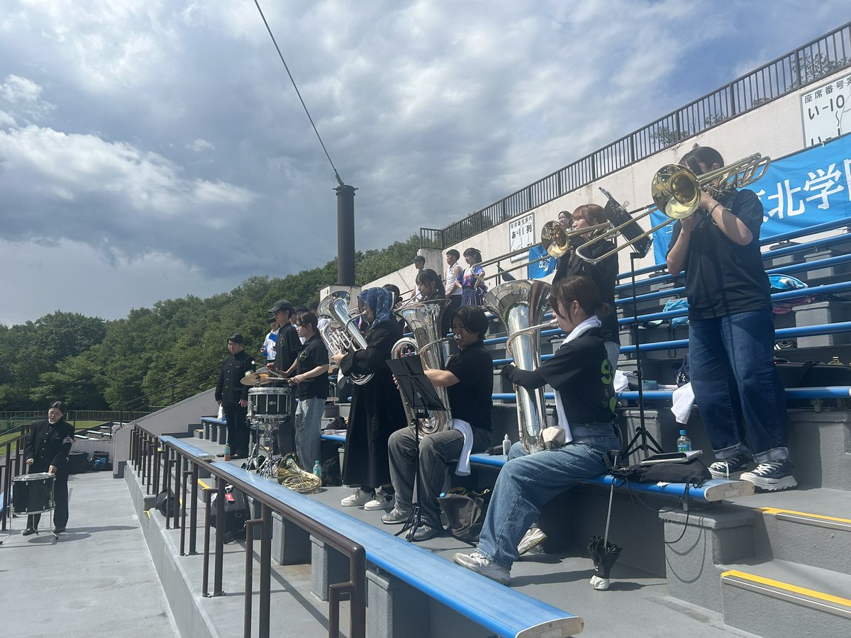 8/21に千歳市民球場にて行われた文部科学大臣杯第77回全日本大学準硬式野球選手権大会に、応援として参加させていただきました⚾️🔥
延長を重ねた熱い試合に、私たちも応援の熱が入りました！応援の気持ちが少しでも選手の皆さんの力になっていたら幸いです🥲✨
準硬式野球部の皆さん、お疲れ様でした！