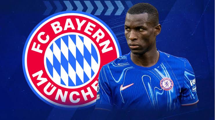 Blue_Footy's tweet image. ‼️ Bayern are again today in direct club-to-club talks with Chelsea for Nico Jackson.

Discussions about the formula of the deal as Chelsea has one international loan spot left and it has to include an obligation to buy.

~ @FabrizioRomano