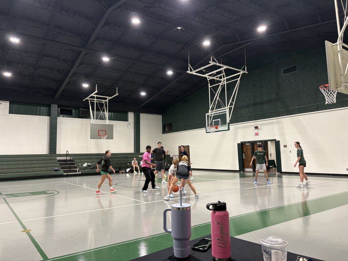 BGGirlsBB's tweet photo. Good to see our girls competing in open gym‼️‼️🔥 https://t.co/DOwav9S145