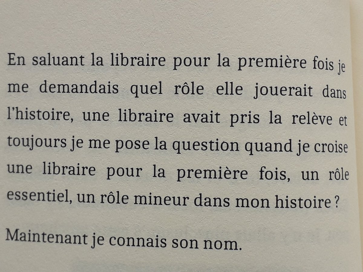 Saluons les libraires avec ces lignes de Bricolage(s) de Camille Révol, à paraître incessamment chez <a href="/louisebottu/">louise bottu</a> .