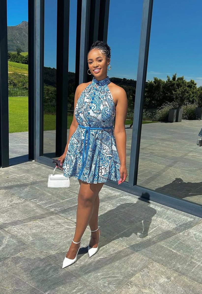Mosadi ke Dress le Skirt 🙈🤍