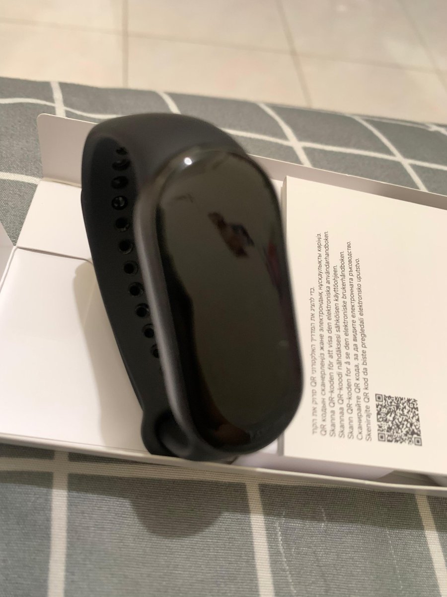 sourbaek's tweet photo. WTS XIAOMI SMART BAND 9 
baru dipakai sebulan, kelengkapan: mi band+strap original, charger, dusbok

CO via 🍊/ cod sekitar jogja
Offer aja silahkan ditawar 💸 https://t.co/Y29Z8aw8ym