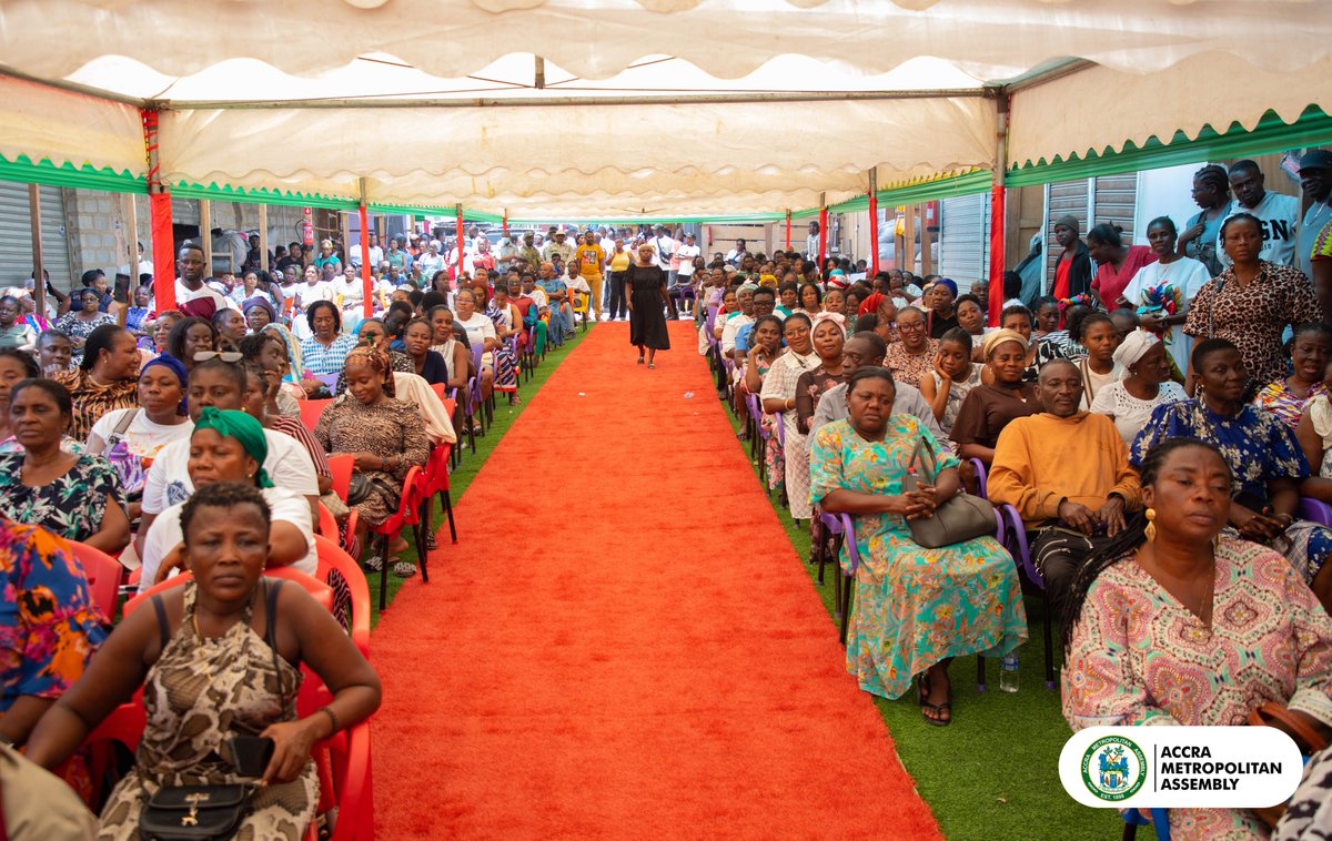 #Kantamanto Market reopens, Mayor of Accra urges traders to respect ‘Red Line Policy’, support sanitation efforts with GH₵ 2 daily toll

instagram.com/p/DN238YqagBB/…