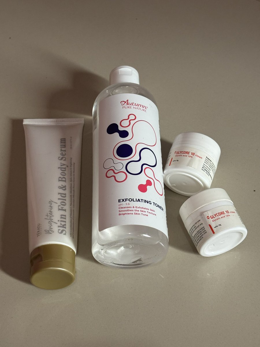 vitamin c + glycolic acid = best combo buat mencerahkan bikini line👀