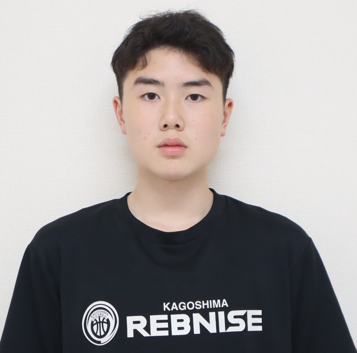 kg_rebnise's tweet image. 【お知らせ】
8月30日(土)、31日(日)に駒沢オリンピック公園総合運動場 屋内球技場で開催される「B.LEAGUE U18 TRYOUT CAMP 2025」に #鹿児島レブナイズU18 から #加賀谷ジェームス洸太朗 選手、#潘健榮 選手の2名が選出されましたのでお知らせいたします。
なお、潘選手は、令和7年度国⺠スポーツ⼤会…